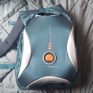 delsey insect backpack